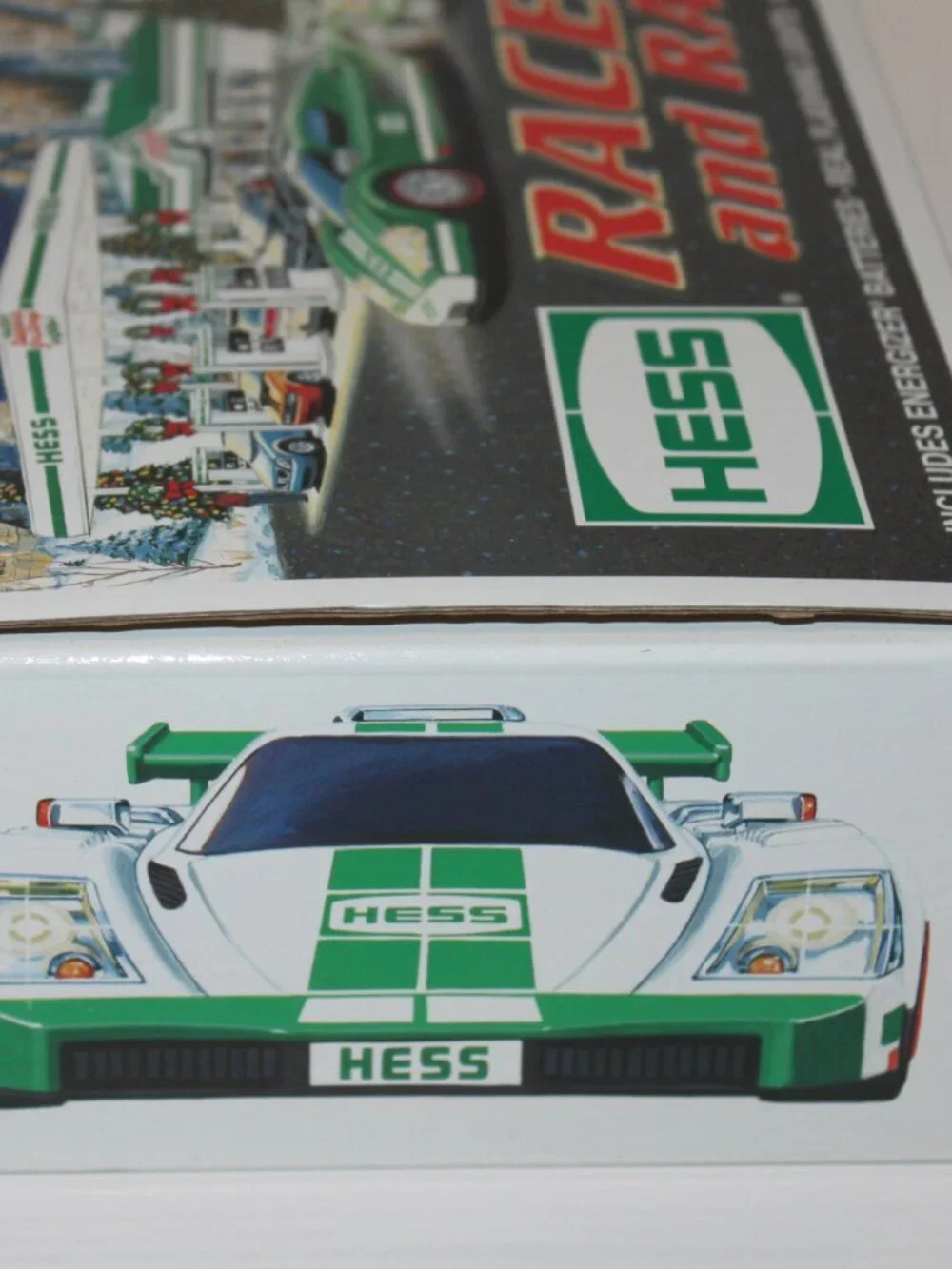 NEW 2009 Hess Toy Truck Race Car & Racer - Picture 8 of 8